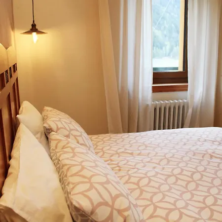 Historic Lakeside Villa W/ Majestic Tre Cime Views Auronzo di Cadore Exterior photo