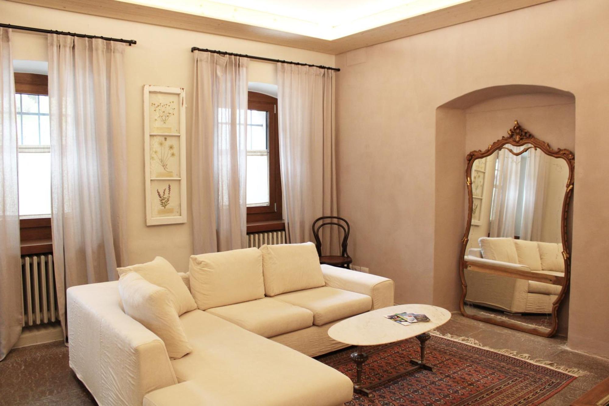 Historic Lakeside W/ Majestic Tre Cime Views Apartment *